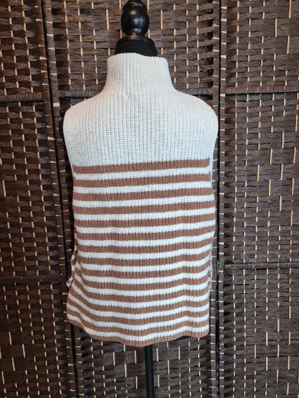 Design History Cream and Brown Striped Sleeveless Turtleneck Knit Vest - Picture 3 of 6